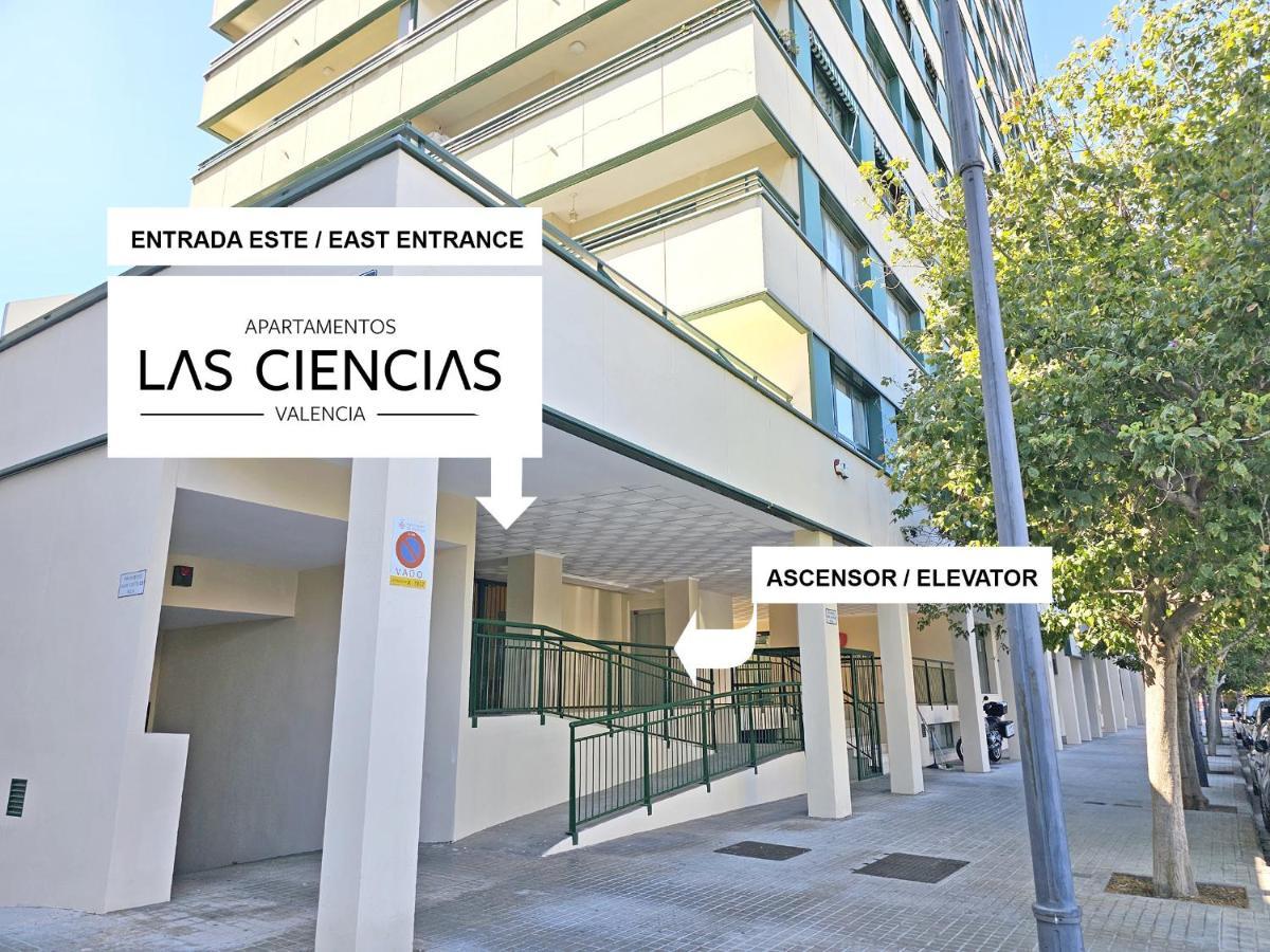 Apartamentos Las Ciencias Studio Y Валенсия Екстериор снимка