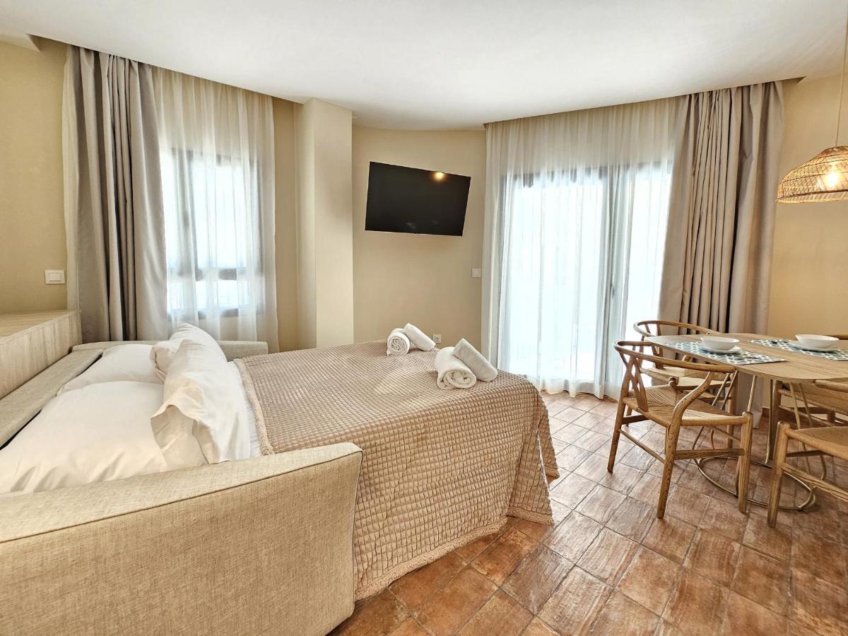 Apartamentos Las Ciencias Studio Y Валенсия Екстериор снимка