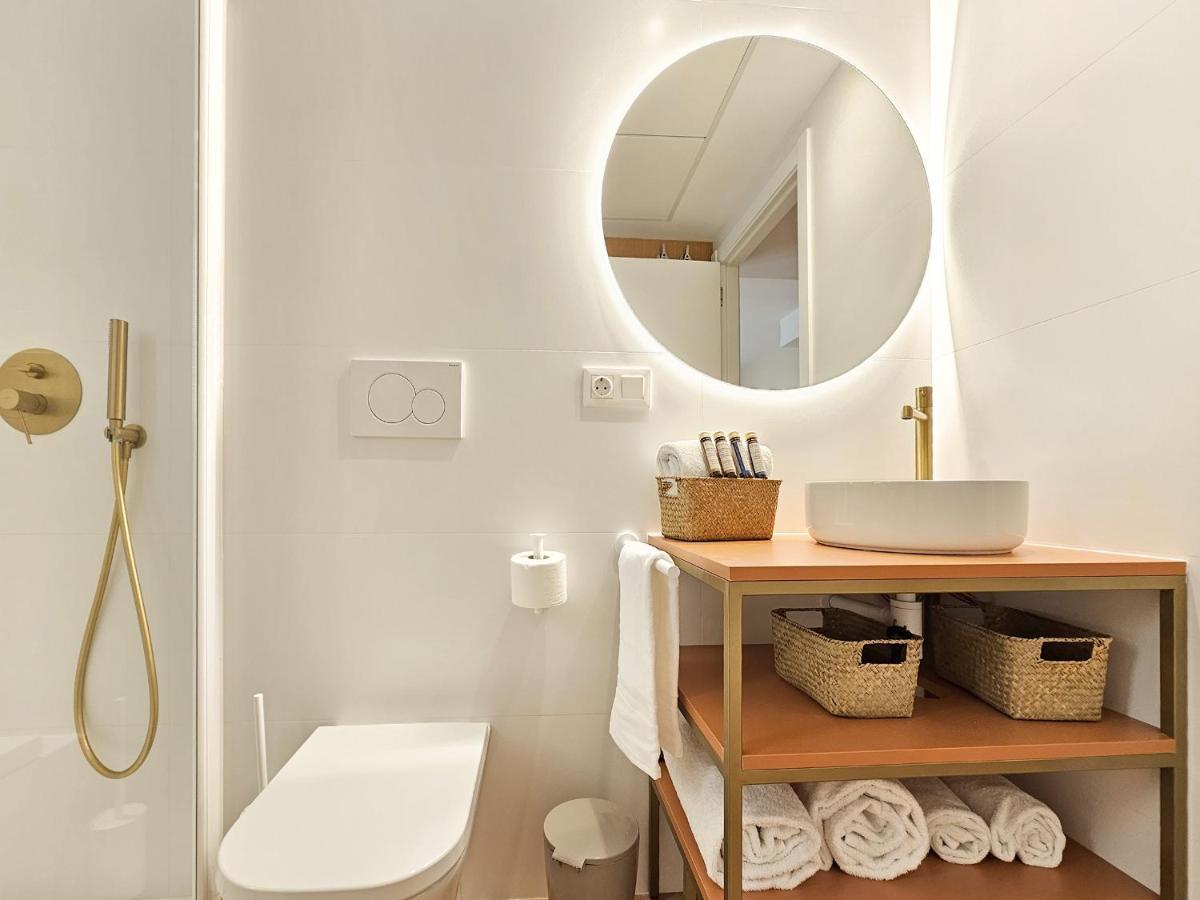 Apartamentos Las Ciencias Studio Y Валенсия Екстериор снимка
